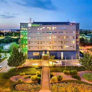 4* Hotel Airport By Ihg